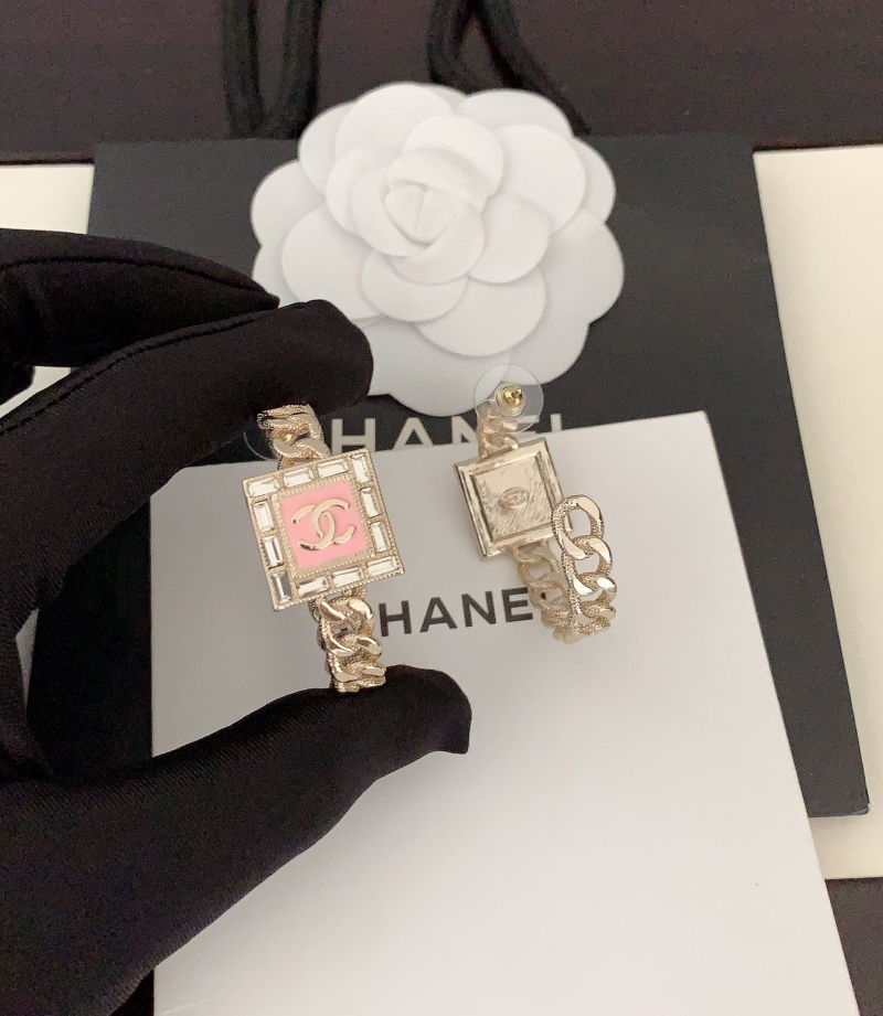Ch**el earrings